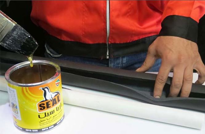 چسب مایع آریاسیل قوطی 700 گرمی