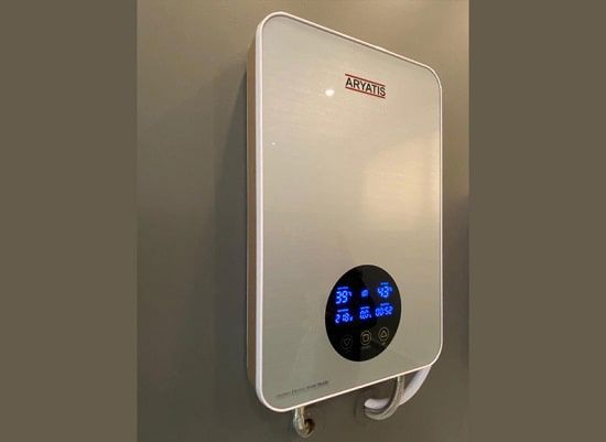 آبگرمکن برقی بدون مخزن آریاتیس AFD 8 CA
