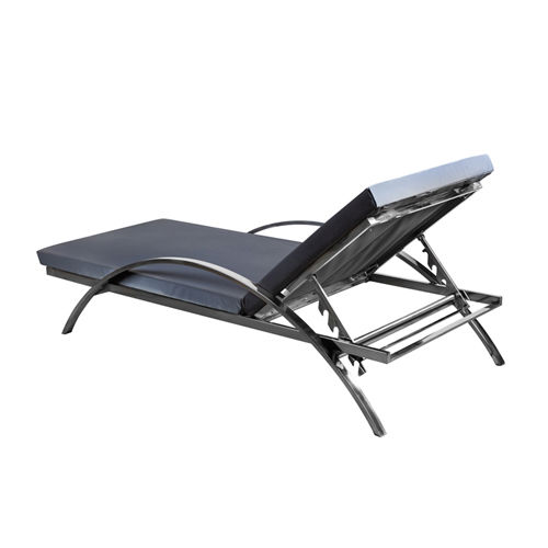 تخت کنار استخر آکوامارین مدل کلاود