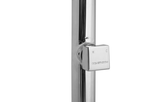 دوش کنار استخر آکوامارین مدل لاواندا