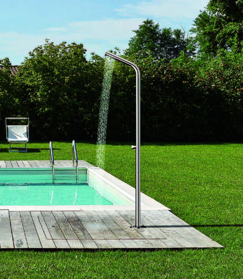 دوش کنار استخر آکوامارین مدل لاواندا