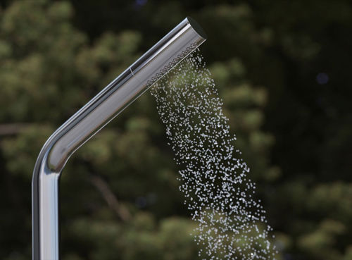 دوش کنار استخر آکوامارین مدل لاواندا