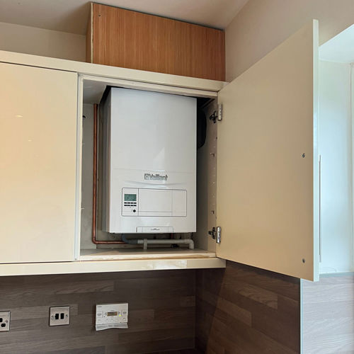 نصب پکیج دیواری در آشپزخانه نصب کابینت پکیج در آشپزخانه