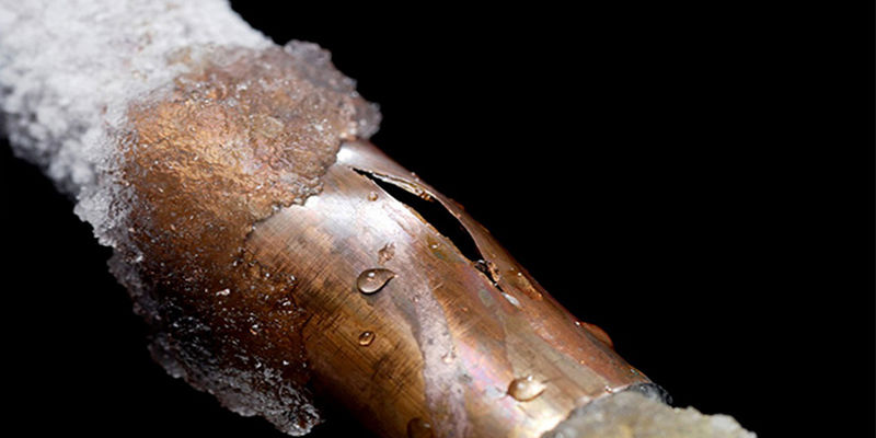 روش های جلوگیری از یخ زدگی لوله ها در زمستان